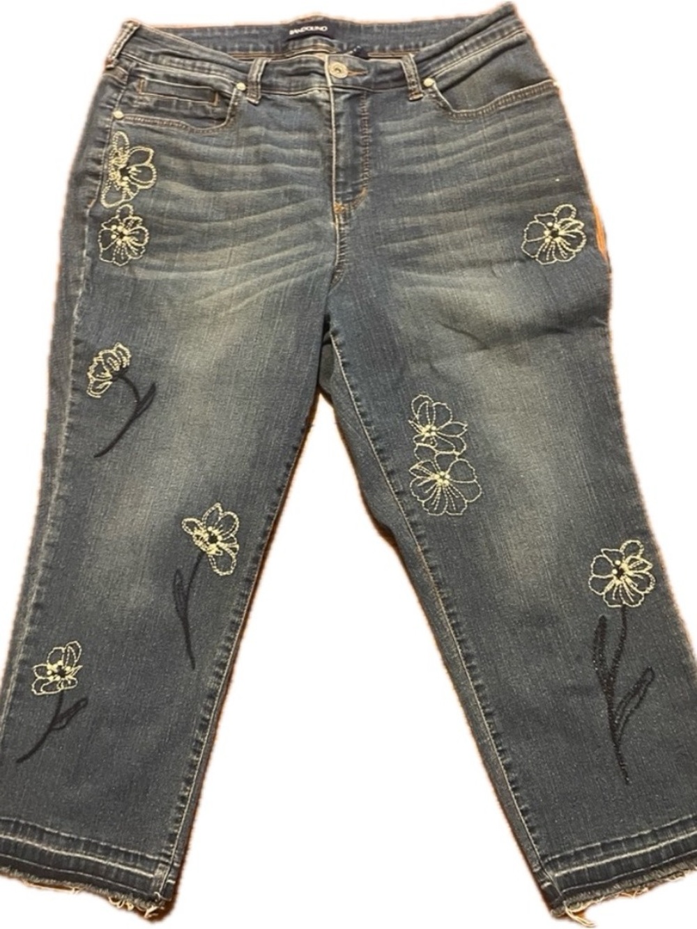 Bandolino Blue Ankle Cropped Embroidered Jeans